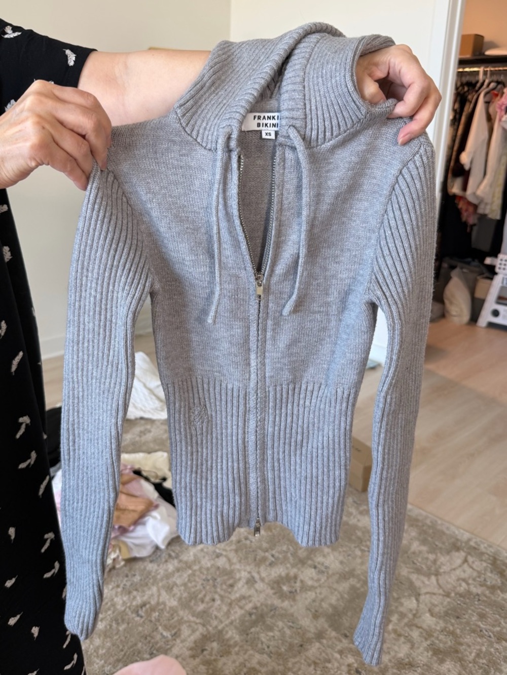 Frankie B. Gray Ribbed Zip-Front Turtleneck Sweater and Pants